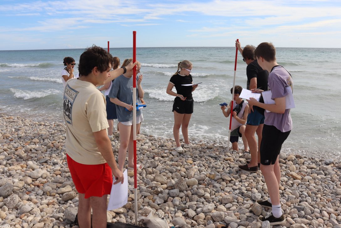 RawCreativity's tweet image. We are having a fabulous time in Spain with @RGeography - here’s a few from our day studying beaches, coastal defences and tourism in Sitges 🇪🇸