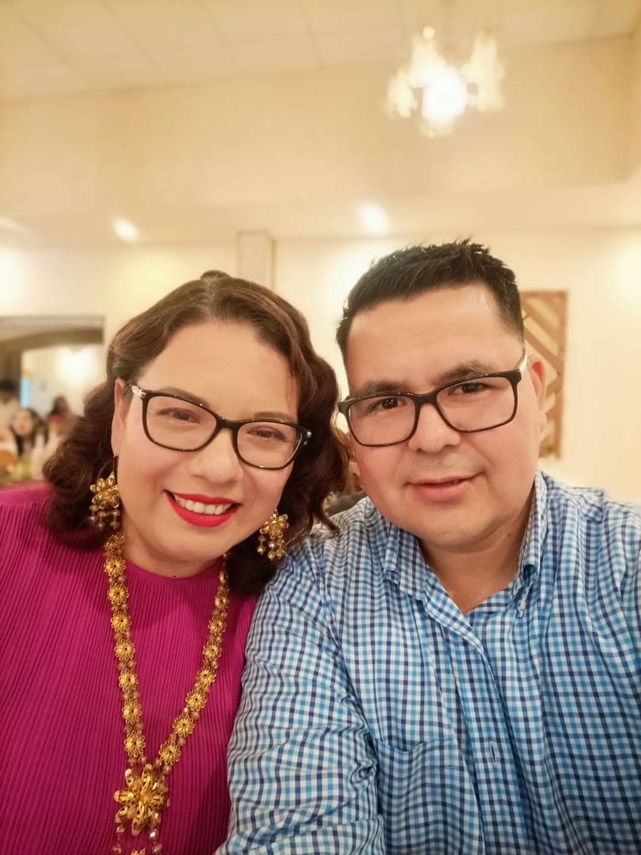 Javier Flores tweet media