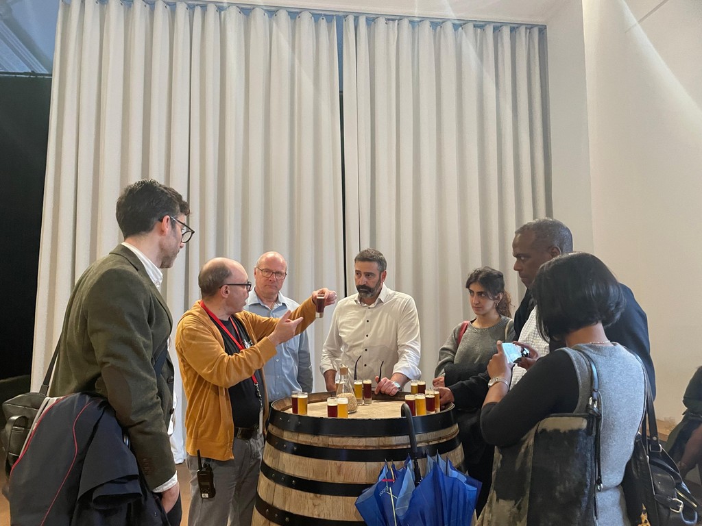 eapa_org's tweet image. Yesterday, our Technical Committee visited the Beer Museum in Brussels! 🍺 It was a fantastic opportunity to explore Belgian culture and local brews

Cheers to productive meetings and unforgettable experiences!
 #Belgium #Asphalt #TechnicalCommittee #Brussels