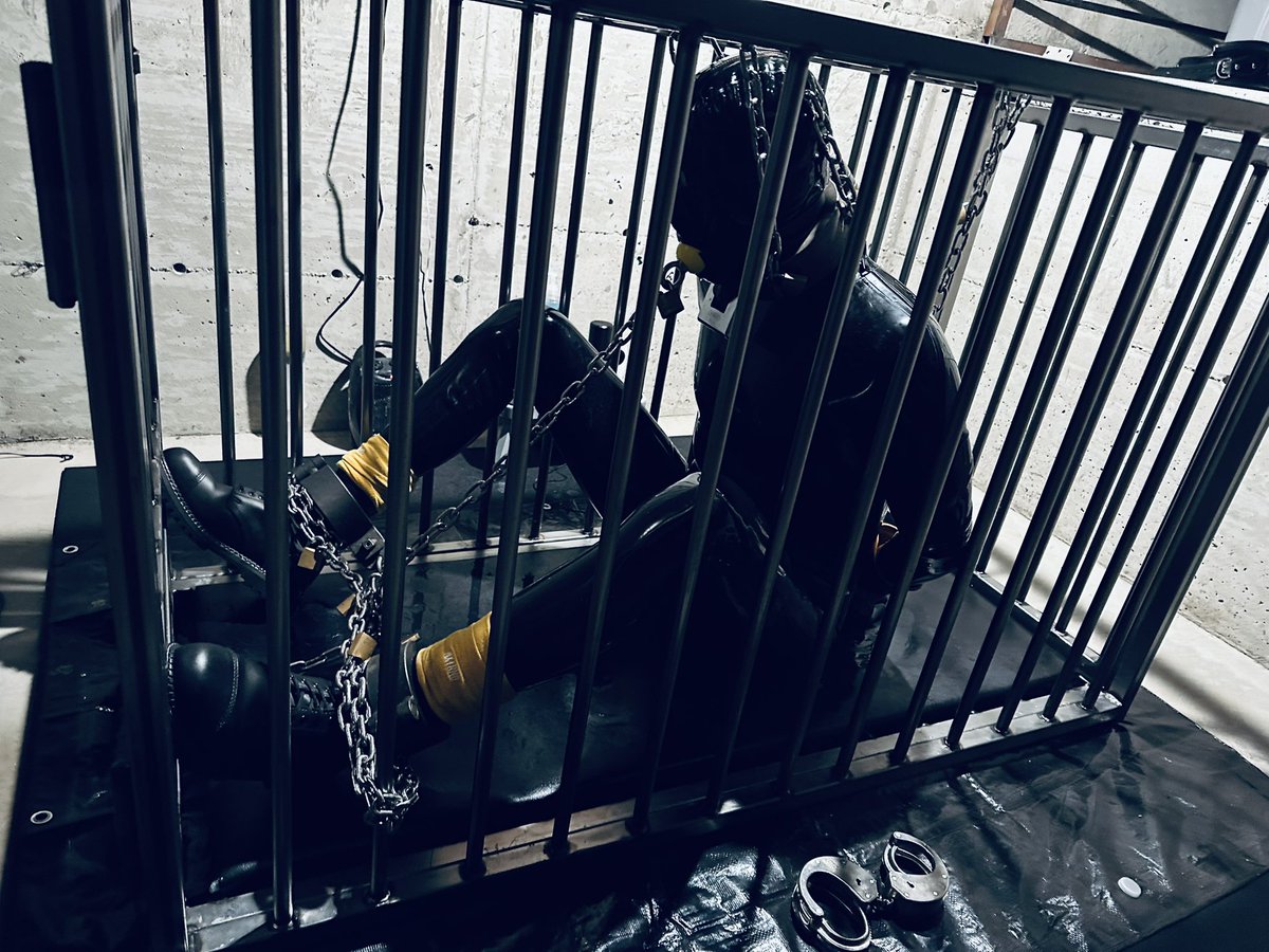 Seabondagesadist tweet media