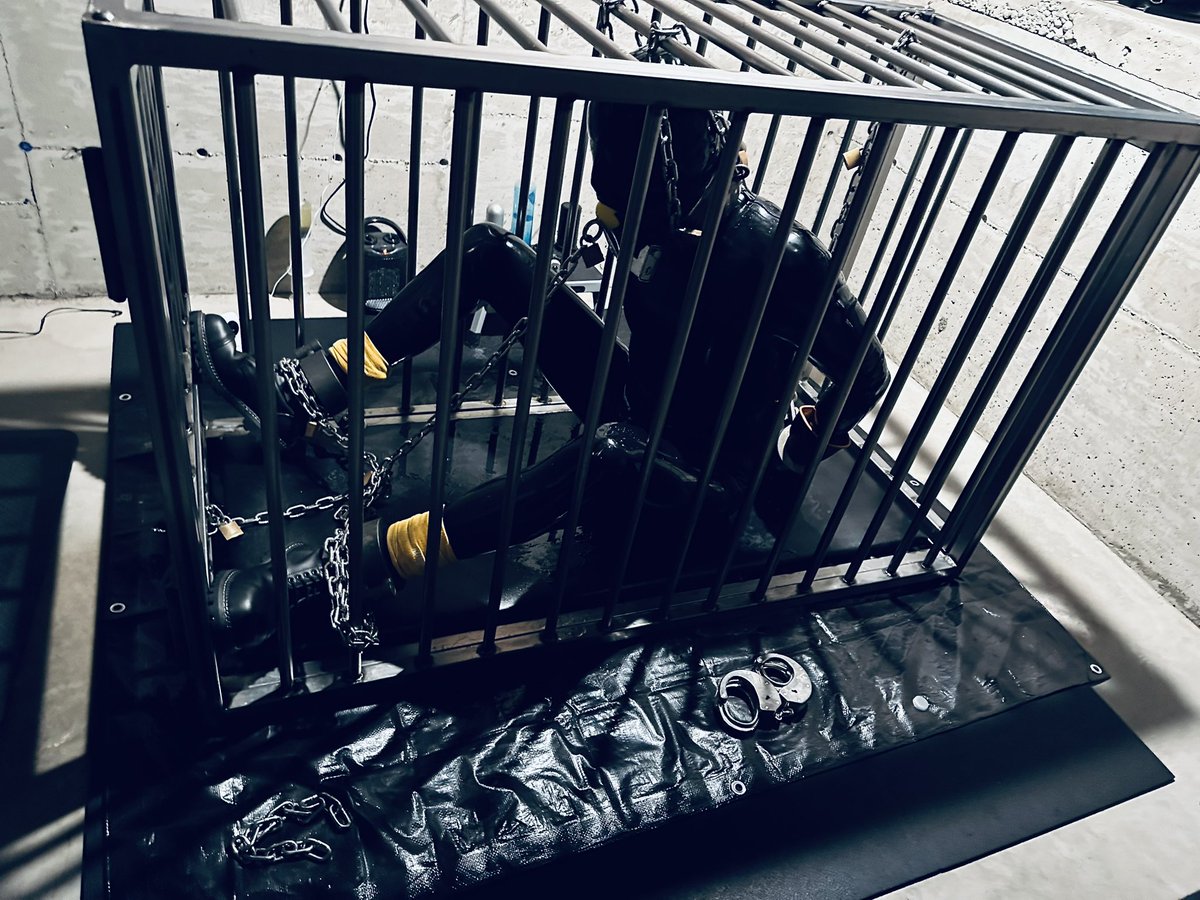 Seabondagesadist tweet media