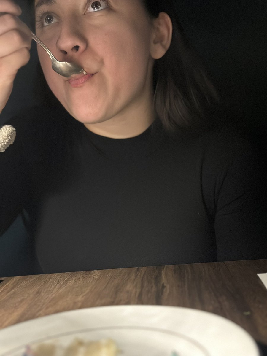 _mesmarised's tweet image. Cheers to 24 🎉