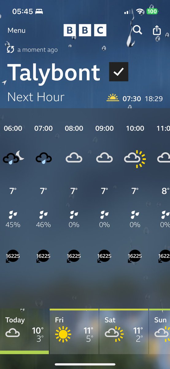 FI25's tweet photo. @bbcweather what’s going on with your app? Certainly doesn’t sound that windy out! 16225mph winds 🤔 https://t.co/W44XBORfPb
