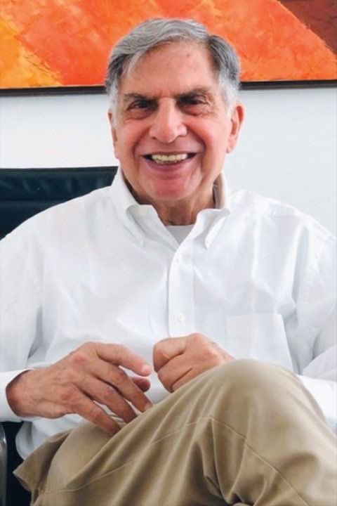 MAFIA_MS11's tweet photo. आज देश के सबसे बड़े उद्योगपतियों में से एक Ratan Tata इस दुनिया को हमेशा के लिए अलविदा कह गए लेकिन टाटा संस को नई ऊंचाई पर पहुंचाने वाले रतन टाटा की खूबसूरत और प्रेरणादायक बातें हमें हमेशा याद रहनी चाहिए.

#RatanTata #RatanTataPassedAway #RIP #ATSpecial https://t.co/GOXgJ667ds