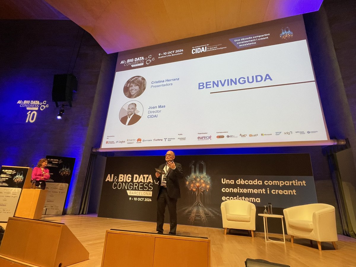 dmarcop's tweet image. 🔥 Ahir varem celebrar els 10 anys del #AIBigDataCongress 🎂 🎂 🎂 🎂 

Iniciat el 2015 en el marc del #CoEBigData i ara activitat clau del @CIDAI_eu en la Catalonia.ai @tic @gencatdigital 

Destacar l&apos;emotiu reconeixement a Ramon Lopez de Mantaras del @IIIACSIC
