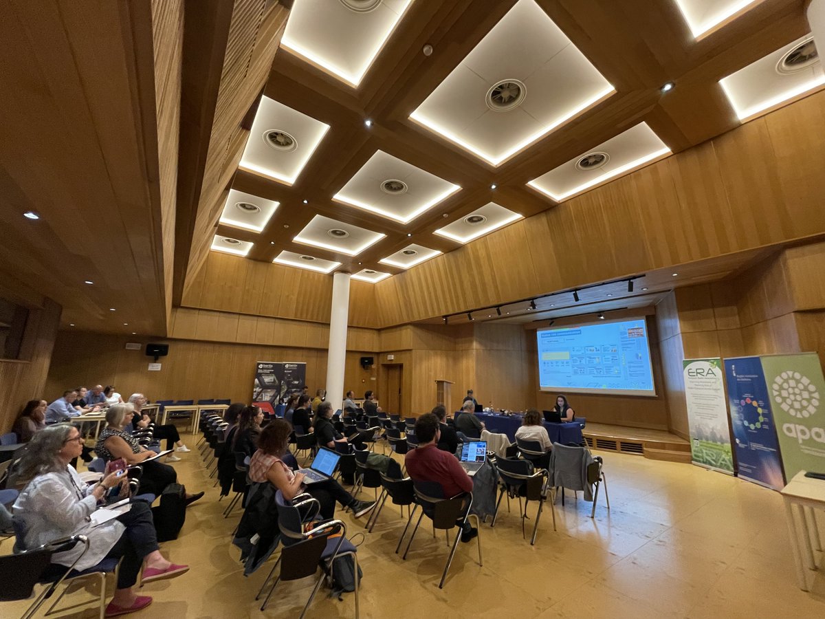 The #ERA2024 Workshop is live! Kicking things off with Catarina Antunes from APA, Portugal. Thanks to all joining online! #RadonSafety #RadonSafety #EuropeanRadonWeek2024 #ERA #PublicHealth #RadonResearch