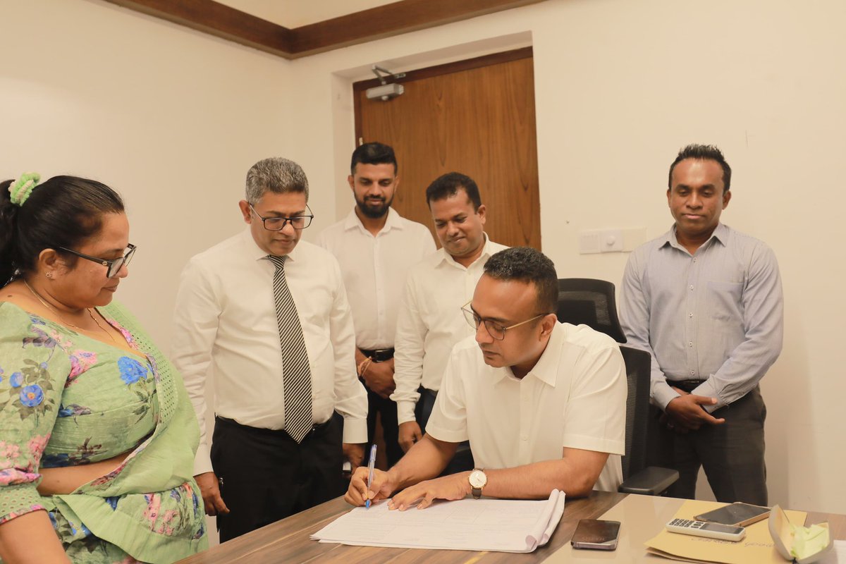 I just signed my nomination papers to contest the upcoming general election from Galle under the symbol of the Gas Cylinder. During the crisis, I stood by the people, and I am committed to continuing my service, no matter what #Manusha