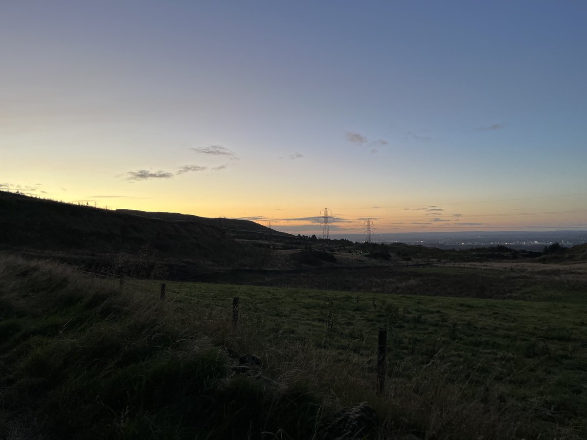 Wake up it’s a beautiful morning! A very cold night but the troops are up and getting some fuel in the engine before their final push home to ⁦<a href="/UGSchool/">Uddingston Grammar School</a>⁩ #uddytough