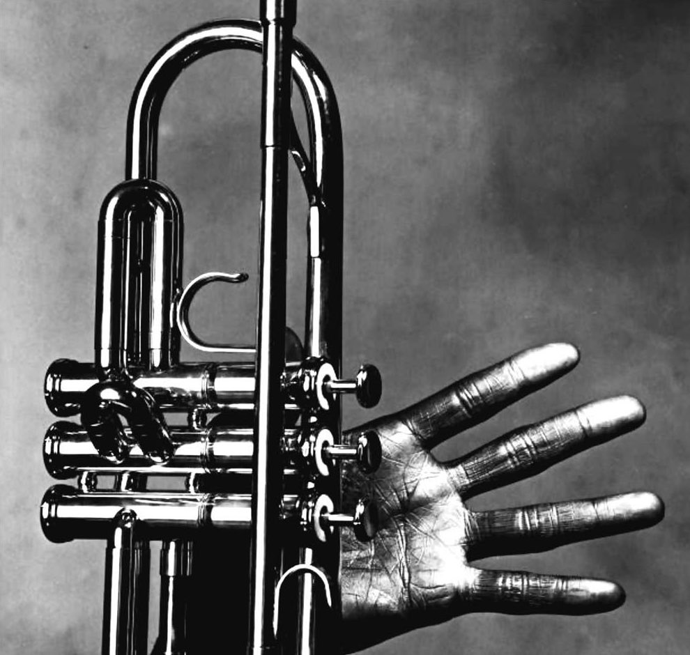 SVG__Collection's tweet photo. Miles Davis, Hand &amp; Trumpet https://t.co/TxMJ0tqQuG