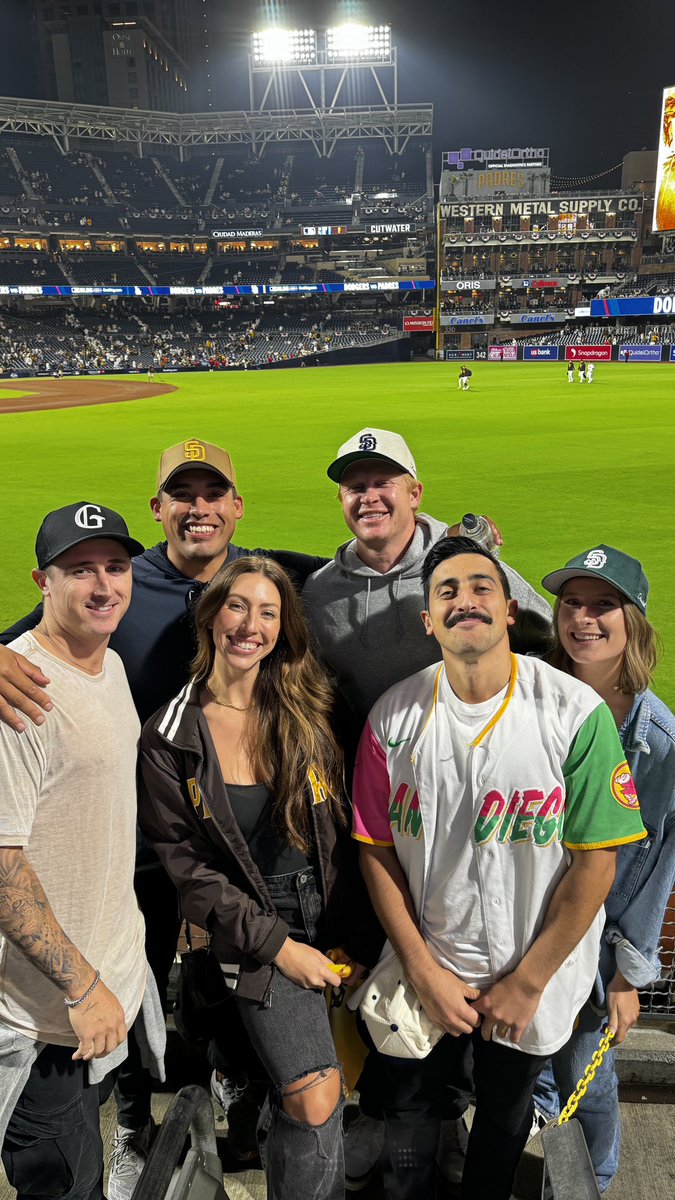 Sherwinbrown's tweet image. Making my quarterly check in here. 
Padres may have lost but we got game 5 🫡