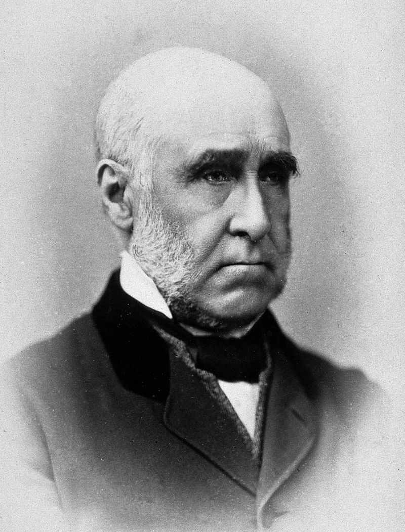 mariobianchi18's tweet photo. Il #10ottobre 1816 nasceva sir #JohnSimon. Patologo inglese, le cui riforme sanitarie hanno portato a standard più moderni nella salute pubblica. Nel 1853 pubblicò un rapporto presentato al Parlamento, chiedendo la vaccinazione obbligatoria contro il vaiolo per tutti i bambini. https://t.co/iEqwee1qf5