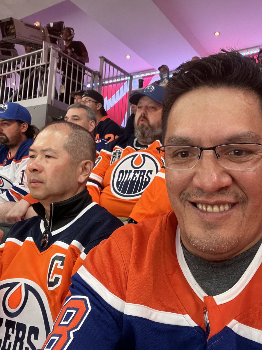 lol 😂 buddy last year bought my other season seat for a game for 850 his first game , I’m bout 5 beers in already here , looking not the best lol