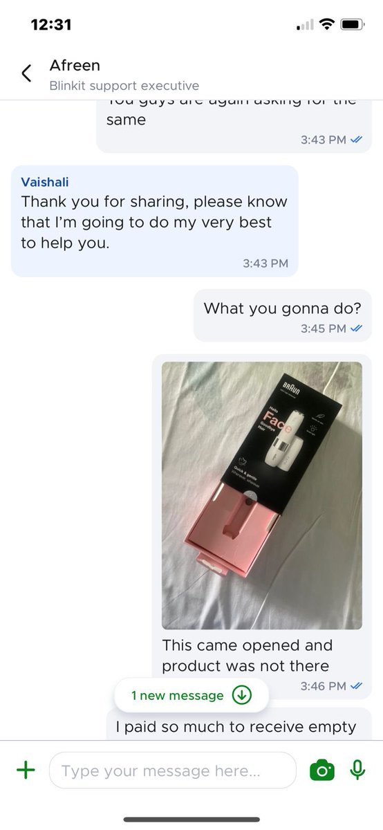 lawafficionado's tweet photo. On the same day, right after the delivery person handed over the said product, when she opened the box, she was left with nothing but utter shock as there was nothing inside the package. On her multiple attempts to resolve the issue, she was never treated well by the CC. https://t.co/PVz5Nph6lf