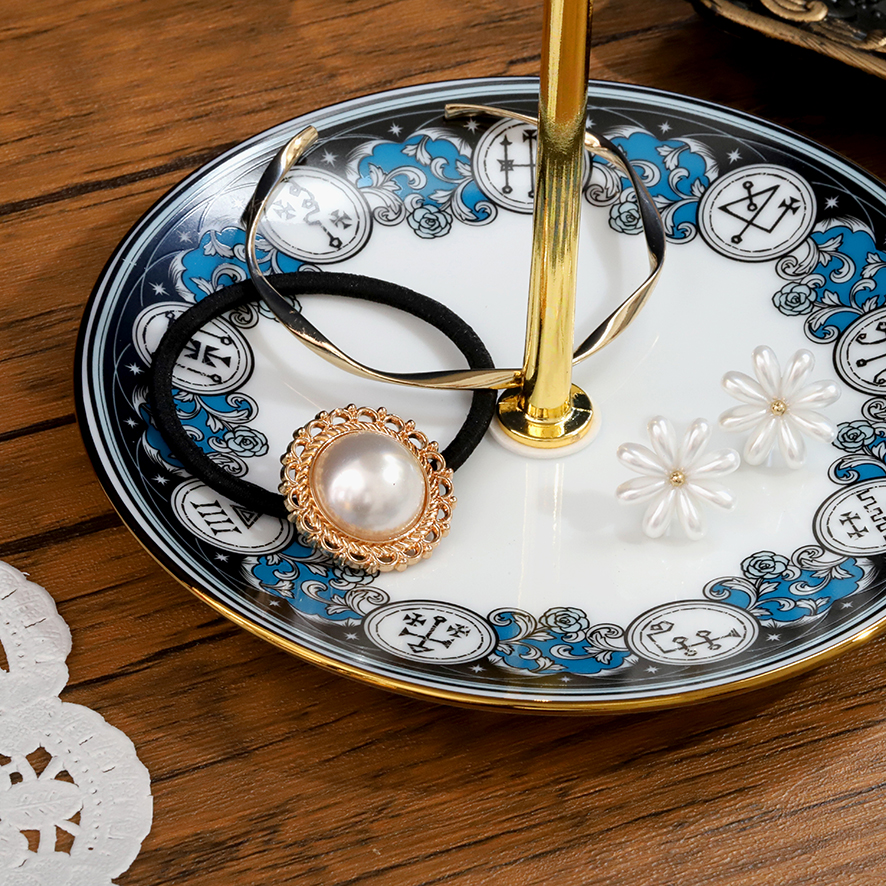 悪魔執事と黒い猫 】 グロバナー家の屋敷の世界観を あなたのお部屋に