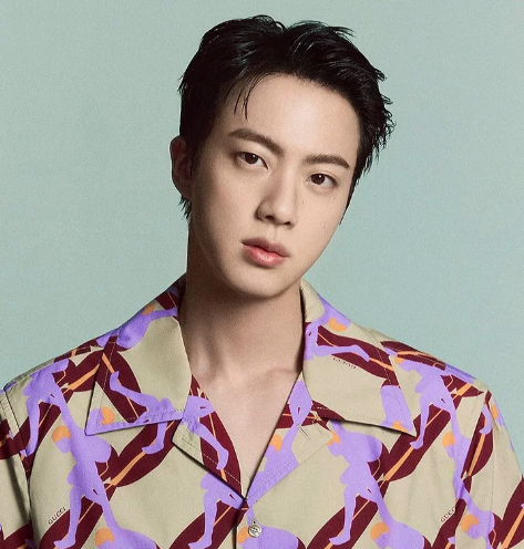 AboutMusicYT's tweet photo. Jin announces that the extended version of 'Super Tuna' will be released tomorrow, along with a special video. https://t.co/JdzCBJUKH3