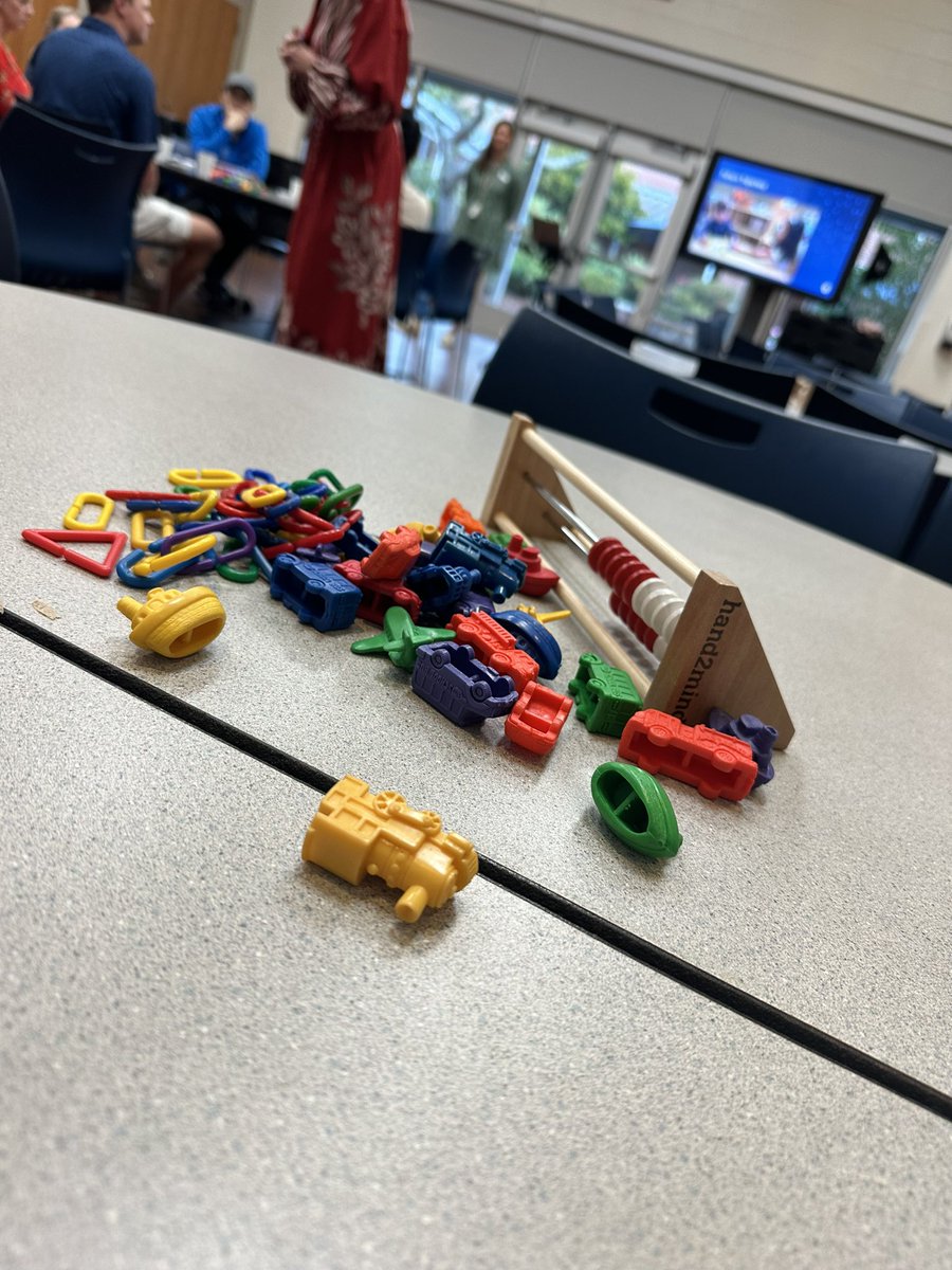Nicole Martin (@nicmartin2021) on Twitter photo Is your pattern constant? Repeating? How do you know? Preschool parents thinking deeply with <a href="/GarlandLinkenh1/">Garland Linkenhoger</a> and manipulatives at this morningâs Parent University #themvschool Is your pattern constant? Repeating? How do you know? Preschool parents thinking deeply with <a href="/GarlandLinkenh1/">Garland Linkenhoger</a> and manipulatives at this morningâs Parent University #themvschool