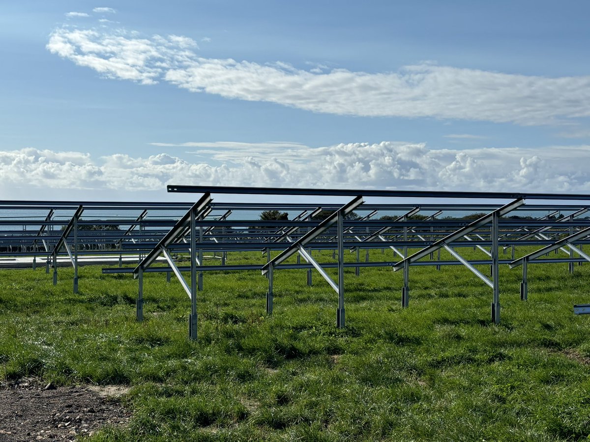 AndyJehan's tweet photo. An interesting visit this morning to see @electricjersey new #Solar installation taking shape. Very impressed with the work done to date 
Looking forward to learning more on Monday evening along with @StJohnJersey #ClimateGroup https://t.co/Nt7E3OgK3E