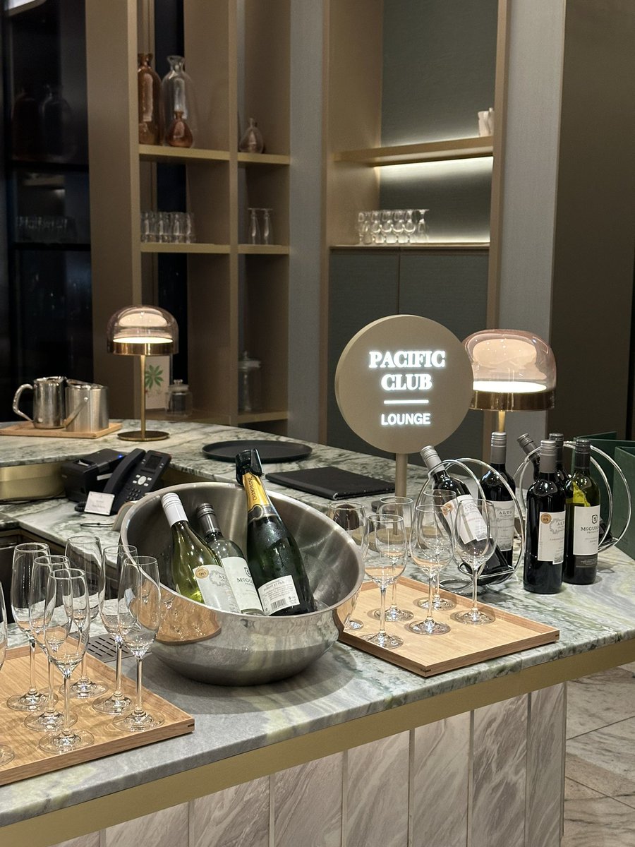 Our team had an incredible experience at #TOKEN2049 in Singapore!

It was great to connect with visionary leaders who are shaping the future of blockchain. The security solution we're building for TON got a lot of attention from potential partners. Next stop is TON Gateway.