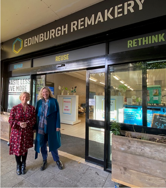 Net Zero Scotland (@scotgovnetzero) on Twitter photo Fixing damaged or broken items like clothing or electronics cuts waste and saves money.
To mark #CPW24 Acting Net Zero Secretary <a href="/GillianMSP/">Gillian Martin</a> visited <a href="/EdinRemakery/">Edinburgh Remakery</a> a social enterprise which refurbishes donated computers and gifts 20% of these devices to people in need. Fixing damaged or broken items like clothing or electronics cuts waste and saves money.
To mark #CPW24 Acting Net Zero Secretary <a href="/GillianMSP/">Gillian Martin</a> visited <a href="/EdinRemakery/">Edinburgh Remakery</a> a social enterprise which refurbishes donated computers and gifts 20% of these devices to people in need.
