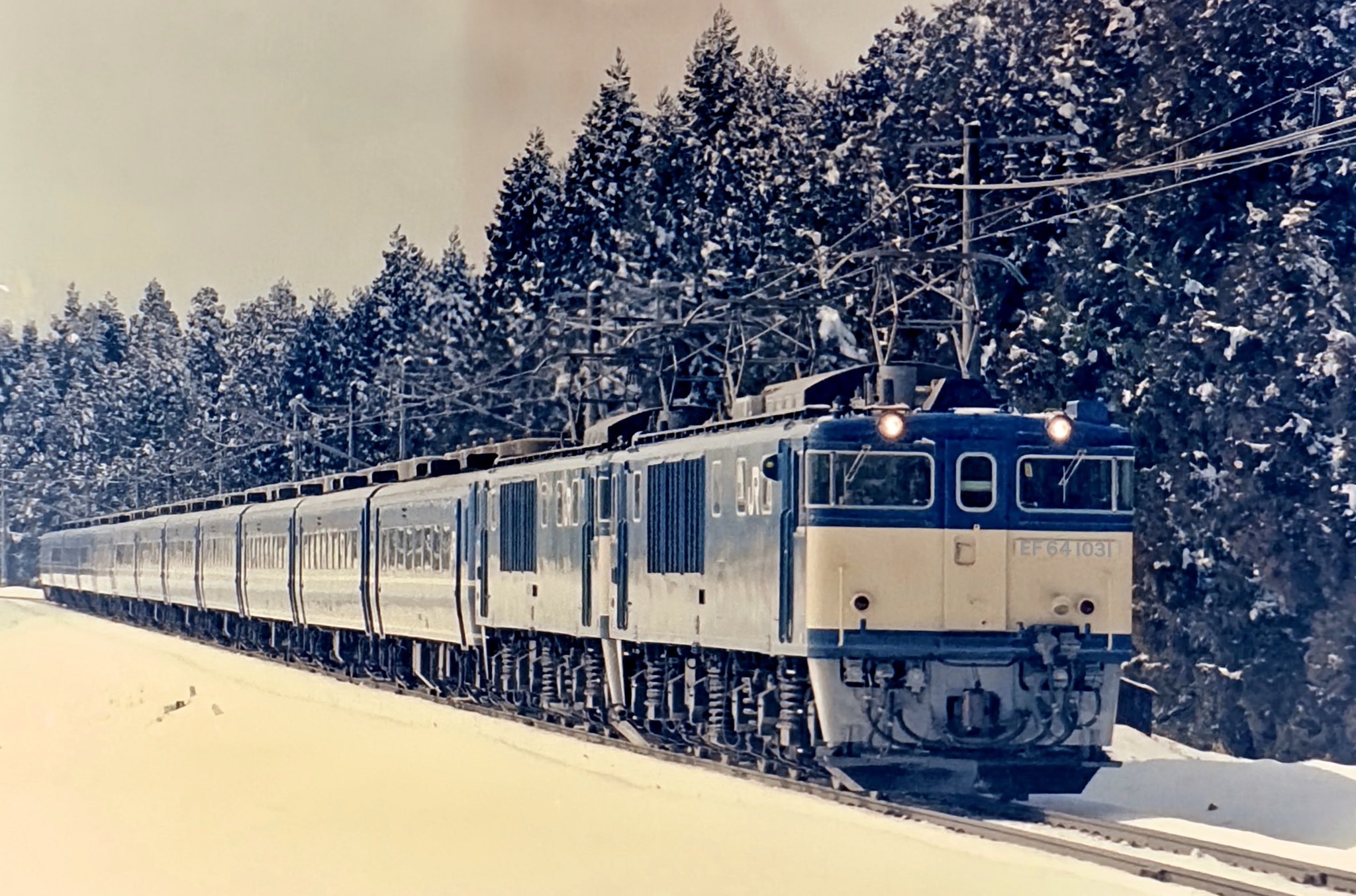 鉄道写真シュプール号 ｼｭﾌﾟｰﾙ号（EF62,EF64重連、EF64ﾕｰﾛﾗｲﾅｰ他）北陸新幹線開通後