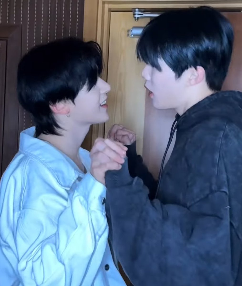 tin (@buoppang) on Twitter photo 