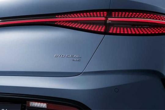 CarLeaseCompare's tweet photo. BYD Seal Saloon 230kW Design - Β£390 fantastic Business lease deal
Emissions Free Range is 354 Miles and must be ordered by 31/10/2024
Want to know more? LetsTalk!
https://t.co/wquXIBLGhd
#contracthire #leasing #businesscontracthire #BYD #BYDSeal #ElectricVehicleLeasing https://t.co/4LCk4jAxeG