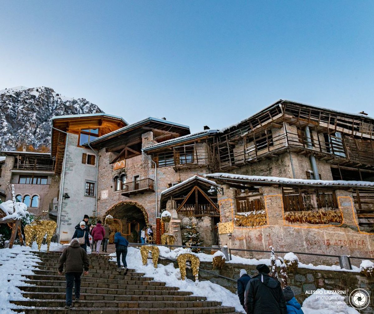 Dal 16 novembre 2024 iniziano i Mercatini di Natale a Rango (TN)
tuttomercatinidinatale.it/mercatini-nata…

#mercatinidinatalerango #rango #bleggio #iborghipiubelliditalia #borghitalia #trentinoaltoadige #trentino #comano #mercatini #mercatinidinatale #natale #christmas