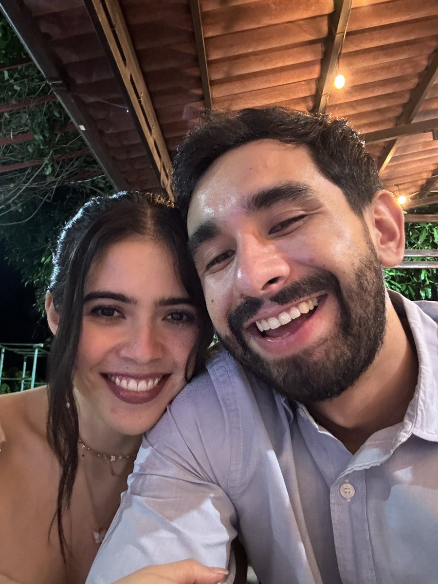 moi_sanb's tweet photo. Siempre me falta tiempo contigo 💜@Maferarias05 https://t.co/qI8rOOZPq6