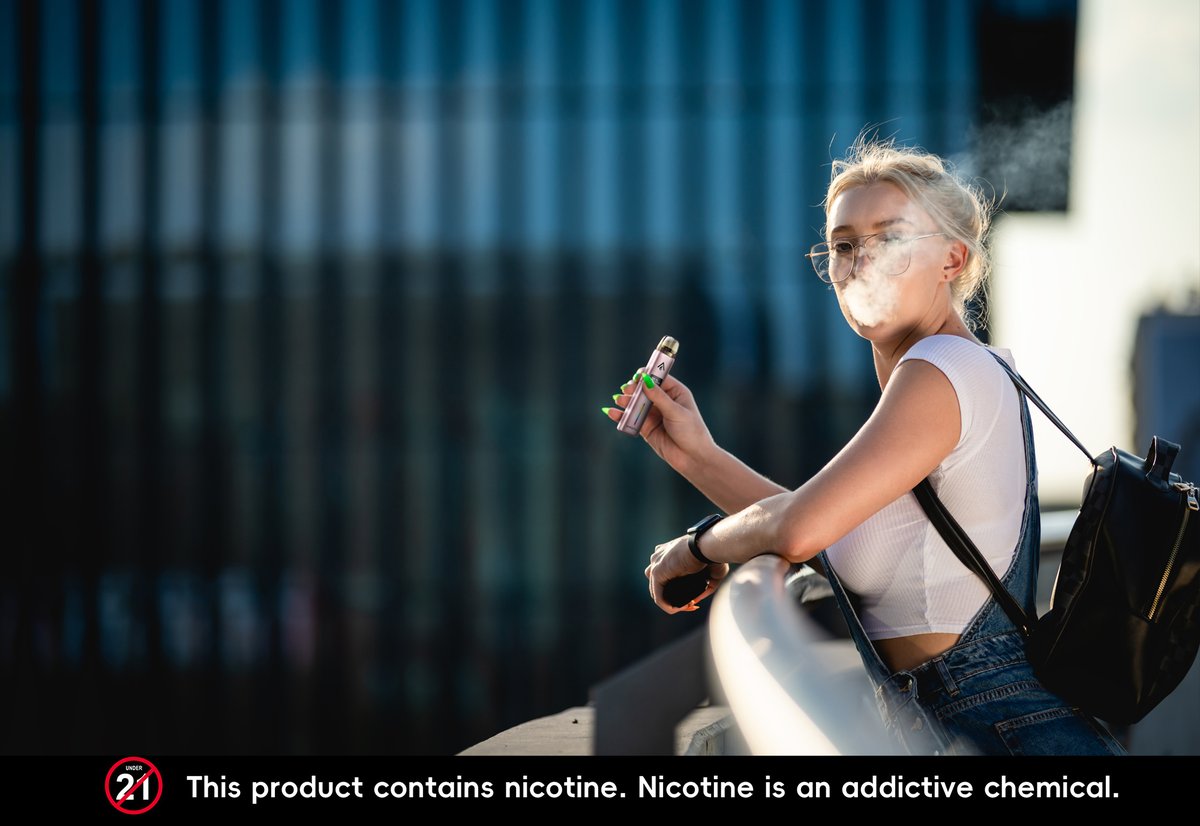 AmgrinVape's tweet image. AMGRIN AMXO I Pod Vape – Rose Gold
Sleek, powerful, and adjustable. With adjustable airflow, a powerful 1000mAh battery, and vibrant LED lights, it offers an unmatched balance of elegance and performance.

#AmgrinVape #refillablepod #PODKit #vapepodkit #podmods #podsysterm #ecigs