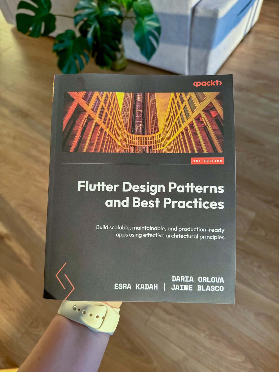 If you are a Flutter enthusiast, don't miss out on the "Flutter Design Patterns and Best Practices" book by the talented trio <a href="/dariadroid/">Daria ✏️🌍🐰💙</a> @esrakadah <a href="/JamesBlasco/">Jaime Blasco 💙⚡️</a> 💙

Now it’s time to hunt for the autographs 👀. Huge thanks to Packt for sending it over!  
#flutter #flutterdev
