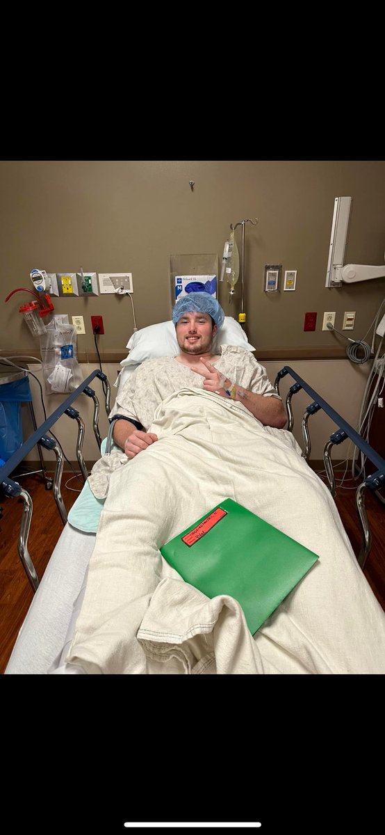 Kevin Wojciechowski 3⭐️ (@kevinwojciecho4) on Twitter photo Had my surgery yesterday for those that don’t know I had a ACL repair. I wanna thank all my coaches my family and the doctors and one more thing you will see me back in uniform before you know it !!! <a href="/PaarJoel/">Joel Paar</a> <a href="/NikkiWoj21/">Nikki Wojciechowski</a> <a href="/brianjwoj17/">Brian Wojciechowski</a> <a href="/ocqbclub/">Oak Creek Quarterback Club</a> <a href="/EMUFB/">Eastern Michigan Football</a> <a href="/ocqbclub/">Oak Creek Quarterback Club</a> <a href="/Coach_Creighton/">Chris Creighton</a> Had my surgery yesterday for those that don’t know I had a ACL repair. I wanna thank all my coaches my family and the doctors and one more thing you will see me back in uniform before you know it !!! <a href="/PaarJoel/">Joel Paar</a> <a href="/NikkiWoj21/">Nikki Wojciechowski</a> <a href="/brianjwoj17/">Brian Wojciechowski</a> <a href="/ocqbclub/">Oak Creek Quarterback Club</a> <a href="/EMUFB/">Eastern Michigan Football</a> <a href="/ocqbclub/">Oak Creek Quarterback Club</a> <a href="/Coach_Creighton/">Chris Creighton</a>