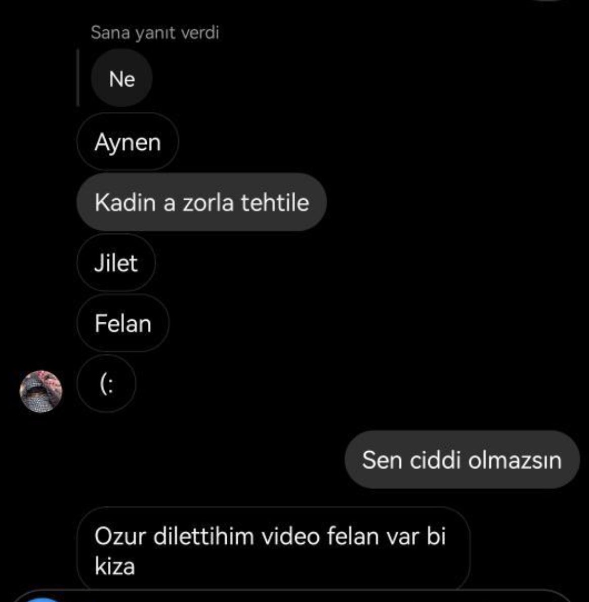 uaqgrup's tweet photo. Kızlara dmden yazıp işkence görüntüleri gönderen, bir kıza işkence yapıp özür dilettiği bir videosu olduğunu söyleyen psikopat Baran Gökçe'nin bilgileri ve yaptıkları   
(FLOOD) https://t.co/ORuMzqoqJS
