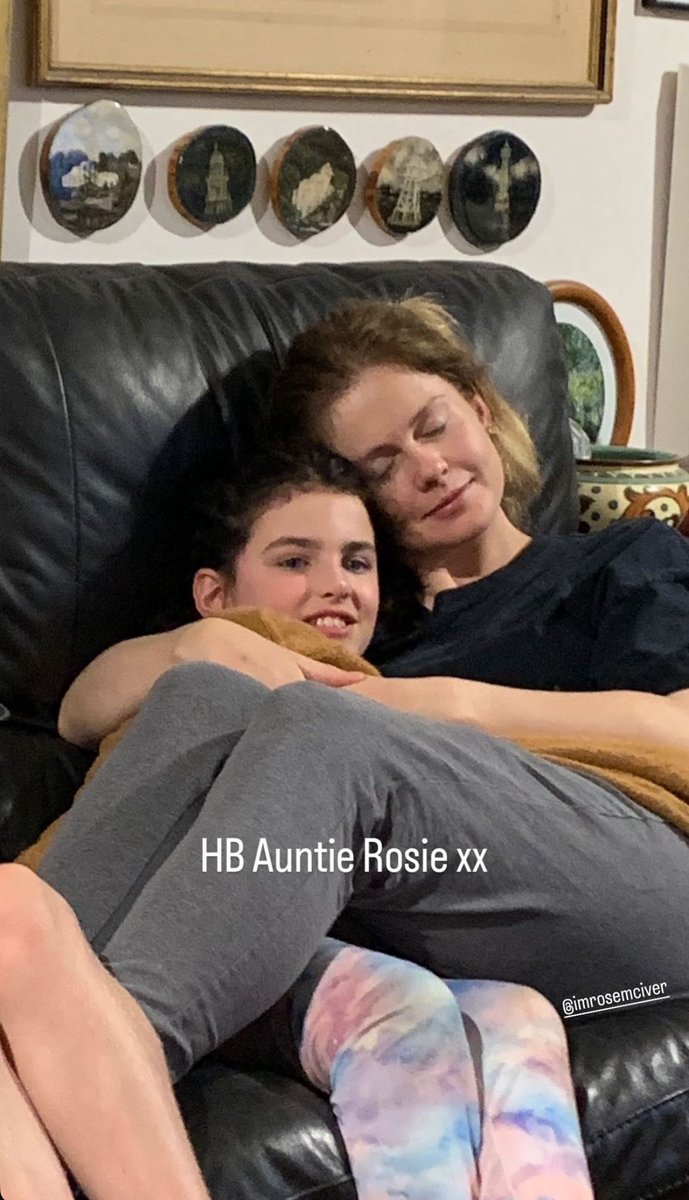 Rose. | parody. (@notrmciver) on Twitter photo 