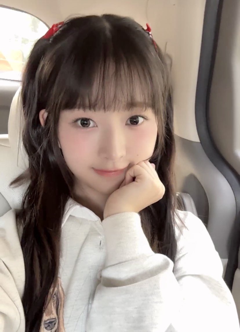 rei-chan's live on 🫧 today ♡ྀི ˖ ⊹