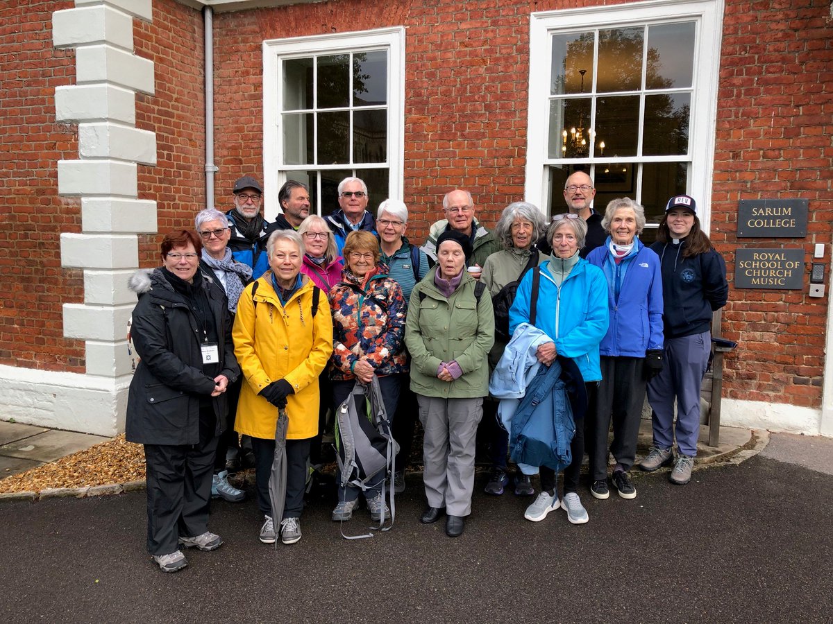 Sarum College (@sarumcollege) on Twitter photo This group of Episcopalian pilgrims from Maine, USA, is setting off for <a href="/ST0NEHENGE/">Stonehenge U.K</a> on their last full day here, having spent the week seeing the sights and exploring the Anglican roots of their faith. This group of Episcopalian pilgrims from Maine, USA, is setting off for <a href="/ST0NEHENGE/">Stonehenge U.K</a> on their last full day here, having spent the week seeing the sights and exploring the Anglican roots of their faith.