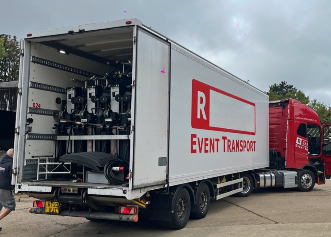 pa_hire_oxford's tweet image. Another truck leaving the warehouse ready for the weekend. #Sound_Hire #Lighting_Hire #Stage_Hire #Led_Screen_Hire Sound_And_Light_Guys
