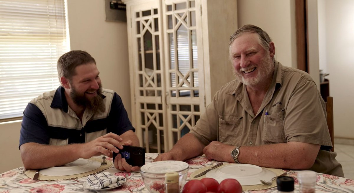 "Farmers are born, they are not made." 👩‍🌾👨‍🌾, in the words of Johan Willemse, a diversified farmer in Riversdale, South Africa. 

This week, we celebrate #GlobalFertilizerDay!
 
Fertilizers play a vital role in agriculture.

Check our video on YouTube: youtu.be/Wpg94wWXwps