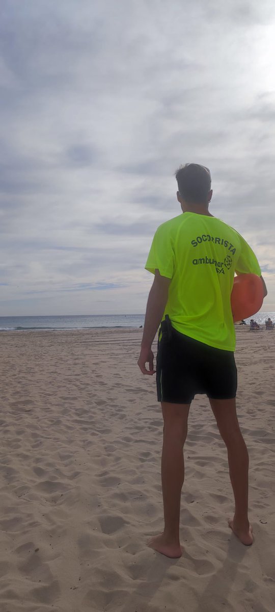 🗓️10/10/2024
📍Orihuela

Iniciamos servicio de #socorrismo en #playasdeorihuela con bandera verde 🟩 y mar rizada

Feliz jueves!
#playasegura ⛱️