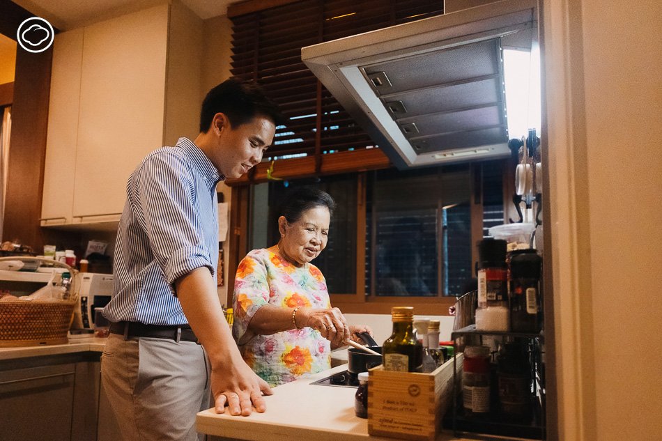 readthecloud's tweet image. คอลัมน์ #PageMaker รอบนี้ พาไปคุยกับ บอม-อธิเชฐ แสวงเจริญ เจ้าของเพจ #รสวันวาน และสูตรแคบหมูน้ำพริกเผาแสนอร่อย ถึงจุดเริ่มต้นของพื้นที่ถ่ายทอดความทรงจำผ่านจานอาหาร เบื้องหลังการทำเพจ จนถึงทิศทางของรเพจในอนาคต จึงขอชวนไปรู้จักกับเขาต่อกันที่ #readthecloud readthecloud.co/old-day-taste/