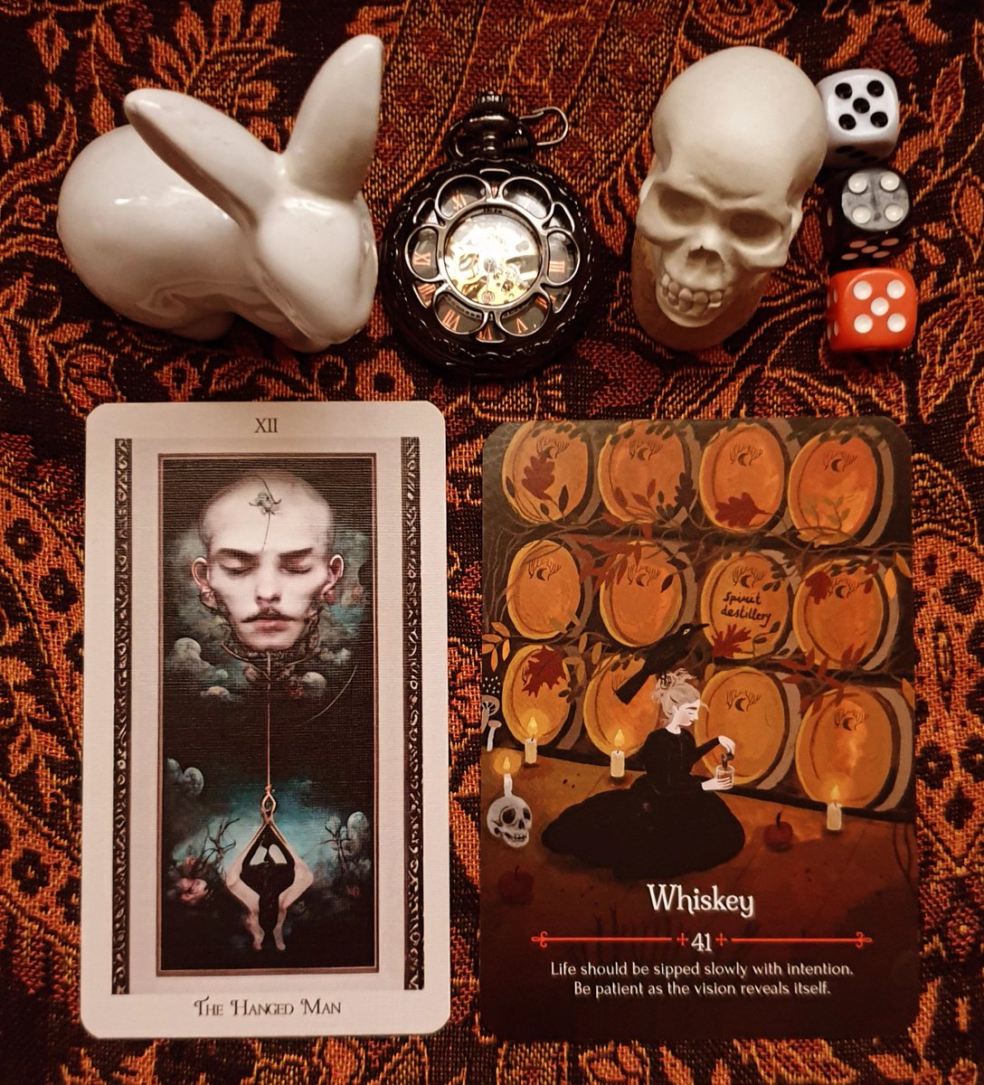 WOracles's tweet photo. You put yourself on pause so that you can receive powerful downloads as an initiation
Surrendering to the unknown is what you are being asked to do as you break old patterns
#Rabbittribe #oracle #followthewhiterabbit #highpriestess #cartomancer #cardslinger https://t.co/bcR5t5h8ya