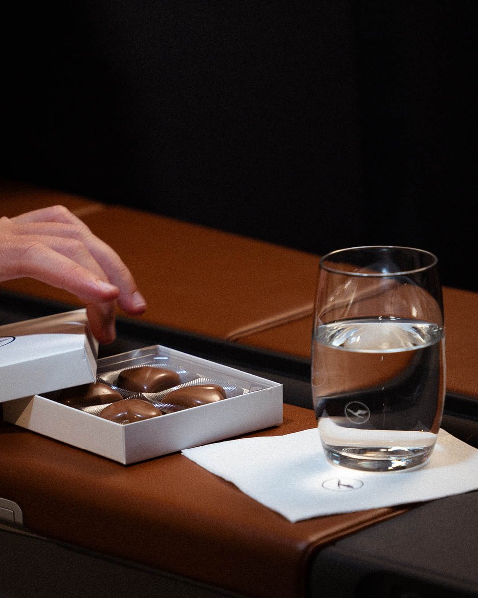 Lufthansa tweet media