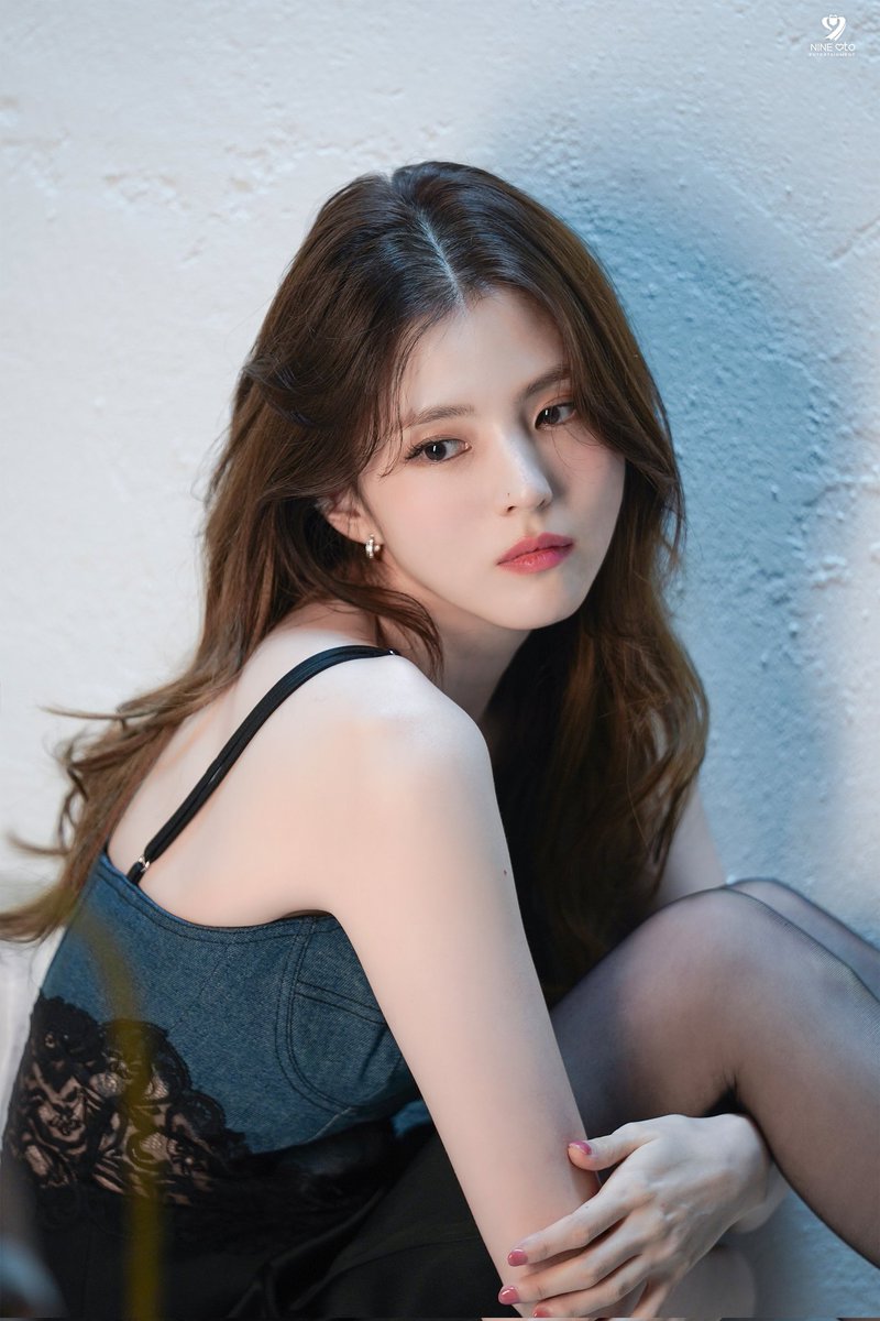 hansoheeglobal's tweet photo. [Han Sohee] <Gyeongseong Creature> Season 2 Netflix Glam &amp; Content Filming Behind the Scenes

🔗https://t.co/fq67hOYbjW

#HanSohee #한소희 #GyeongseongCreature2 https://t.co/5ldYolJUAu