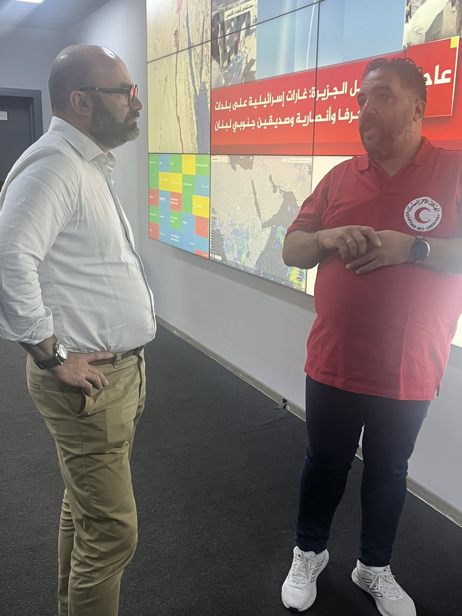 To prepare the field visit to Ismailia and Al Arish with DG ECHO we went to the Emergency Operations Centre of the <a href="/EG_Red_Crescent/">الهلال الأحمر المصري</a> to understand their vital role in the emergency response to the crises in the Middle East.
