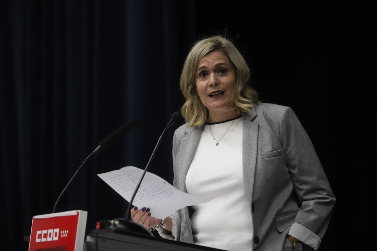 CCOOmadridSur's tweet photo. 🔴 El Consejo de @CCOOMadrid ratifica a @angelaherflo como secretaria general de la unión comarcal Sur de CCOO de Madrid.

👉🏻 "Con mi trabajo quiero contribuir a mejorar las condiciones de la clase trabajadora del Sur de Madrid"

Lee la noticia: https://t.co/l1XYxVUQNh https://t.co/Y862zMJxTi