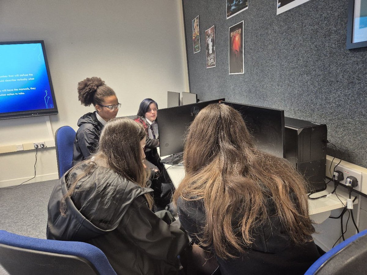 St Andrew’s Academy ICT Department tweet media