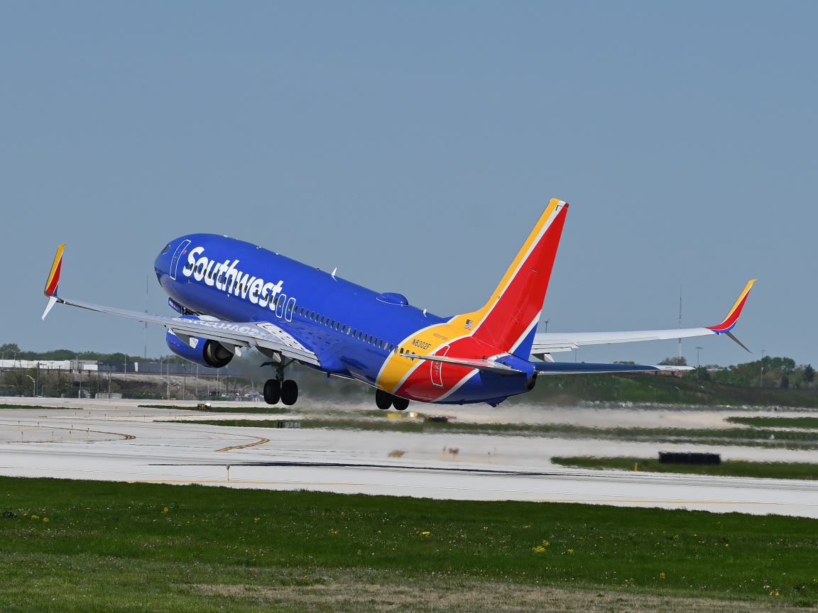 B748Driver's tweet photo. N8302F - Boeing 737-8H4.
Southwest Airlines (@SouthwestAir).
Chicago O'Hare Intl Airport (KORD/ORD).
01MAY2024.
Photo: Bruno Proence Alves.
#southwest #southwestairlines #flysouthwest #kord #ord #fly2ohare #b737 #b737ng #boeing #aviation #aviationlovers @Boeing @fly2ohare https://t.co/RODMcpO3Wd