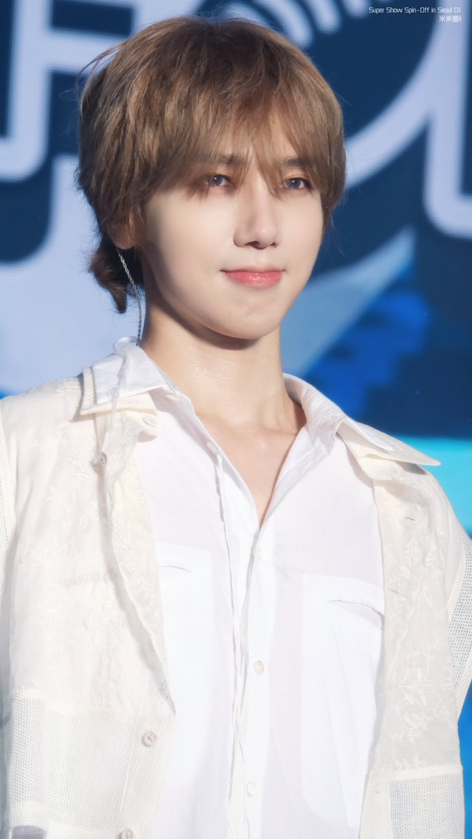 imqqqii17's tweet photo. Like an art piece
#SuperShow_Spinoff_Halftime
#SpinOff_Halftime
#SUPERJUNIOR
#슈퍼주니어
#Yesung
#김강훈
#艺声
#金康熏
#예성
#イェソン https://t.co/du0uyFmAhM