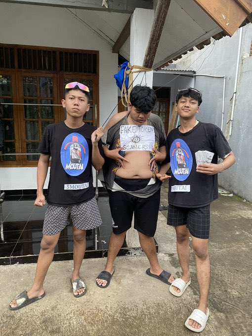 Moutai_Sol's tweet photo. We welcome @zachxbt to track our $MOUTAI DAO and @MoutaiFund wallet 🤗🤗🤗

$MOUTAI Devs are the most transparent Degens fr fr https://t.co/n2lU7YwwMD