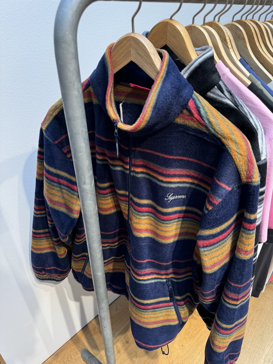 Supreme Drops tweet media