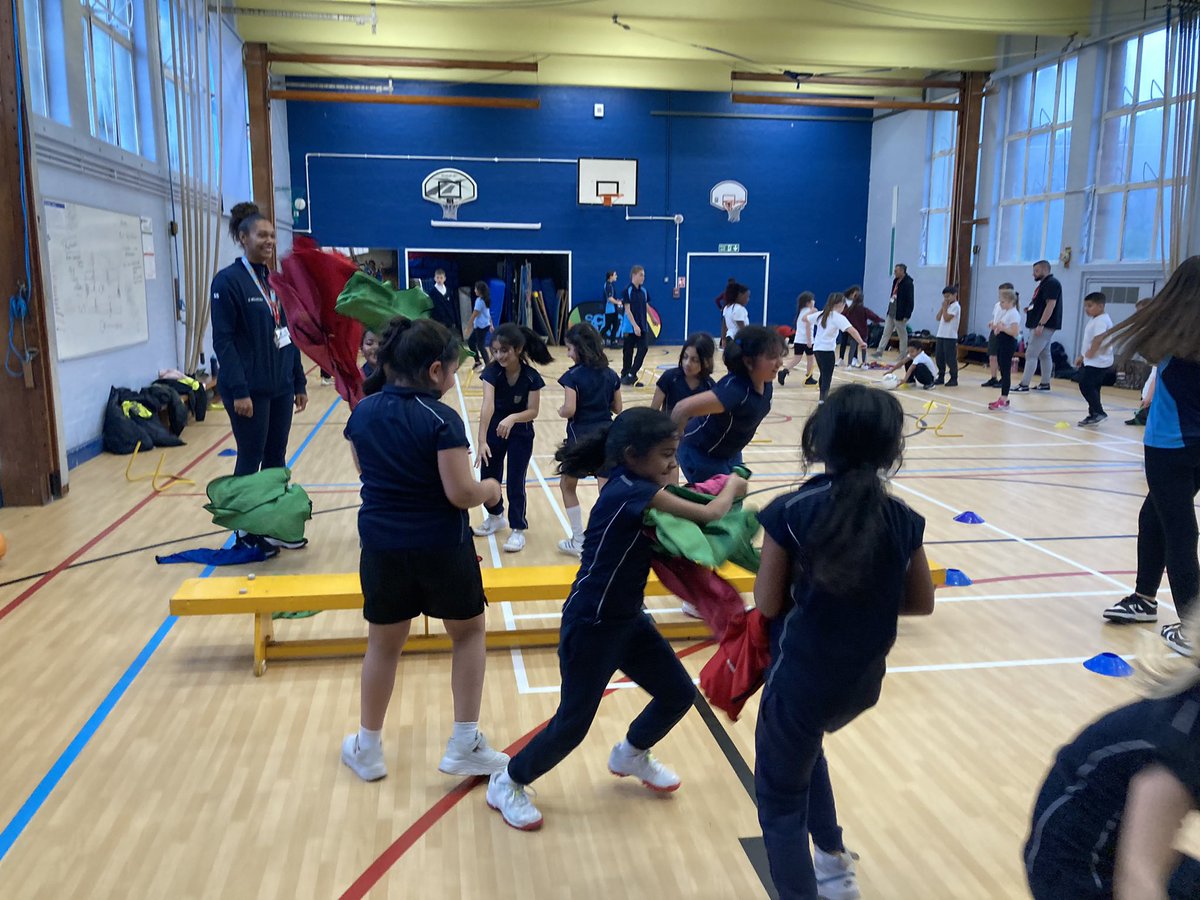 BournvilleSGO's tweet photo. First multi skills festival of the year yesterday and what a showcase it was. Well done to the leaders from @BournvilleSch. Great to see the students from @BellfieldJunior @Edgbaston_High @BnvilleVillage @HarbornePrimary @orchardsac lots of fun and smiling faces #yourschoolgames https://t.co/gHG3dJtTn8